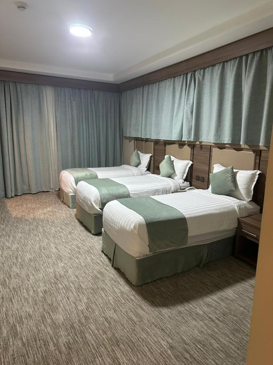 Sukoon Hotel Medina Bagian luar foto